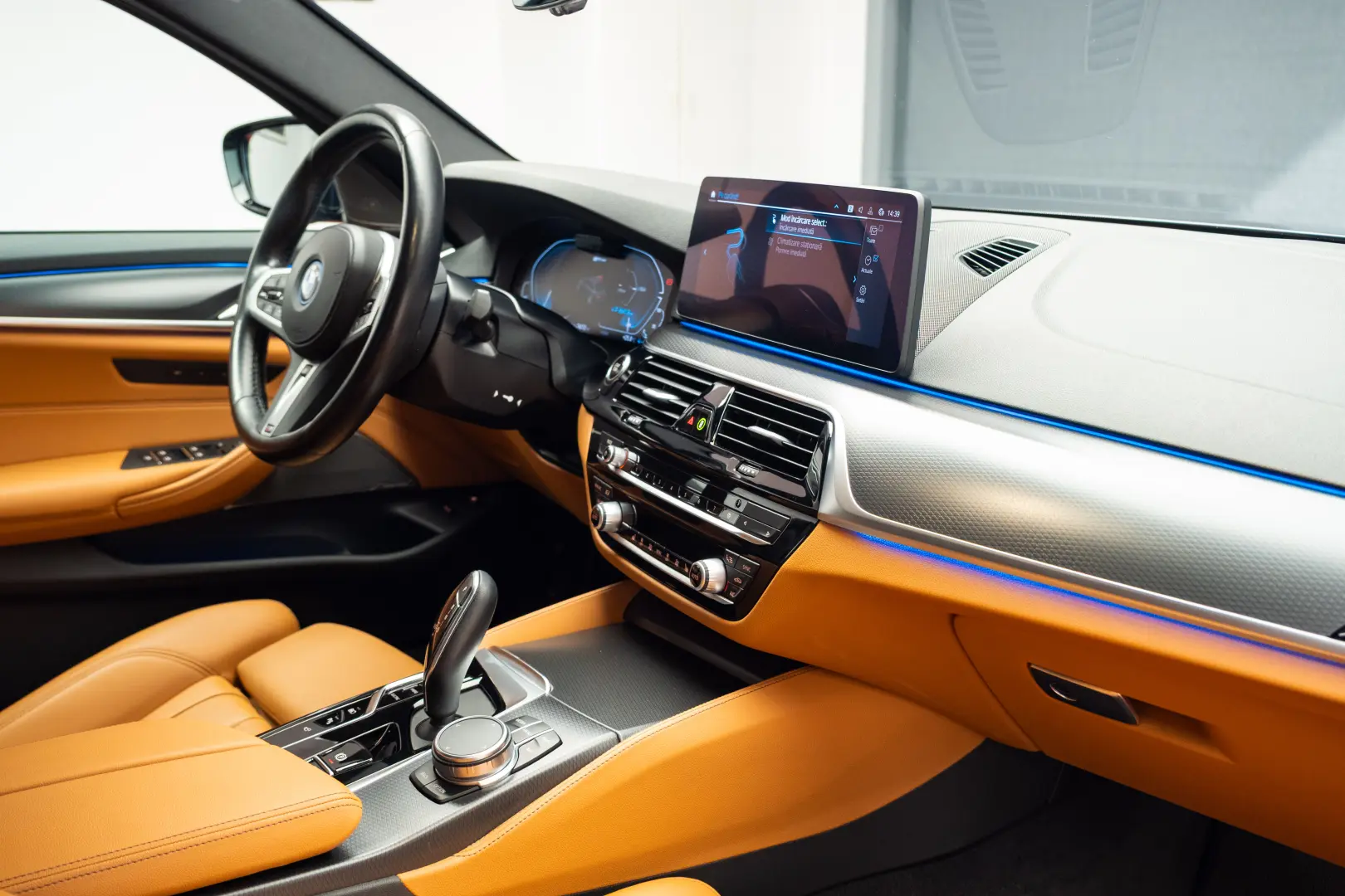 BMW 545e xDrive Pachet M Plug in Hybrid