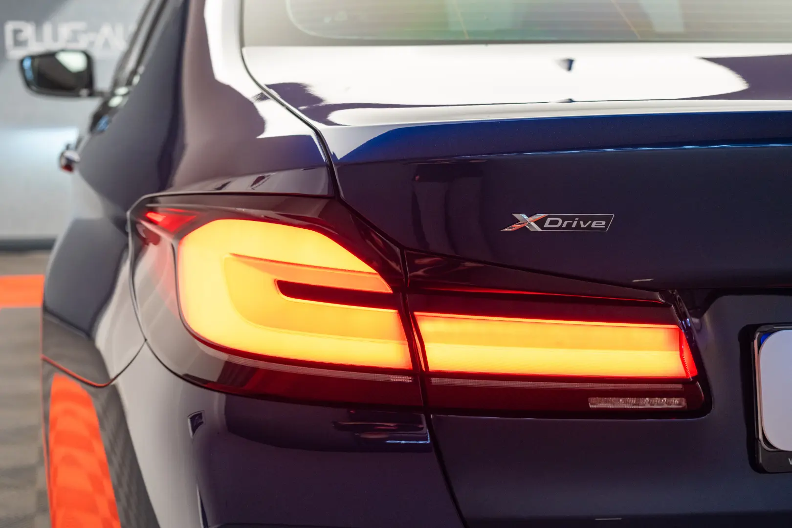 BMW 545e xDrive Pachet M Plug in Hybrid
