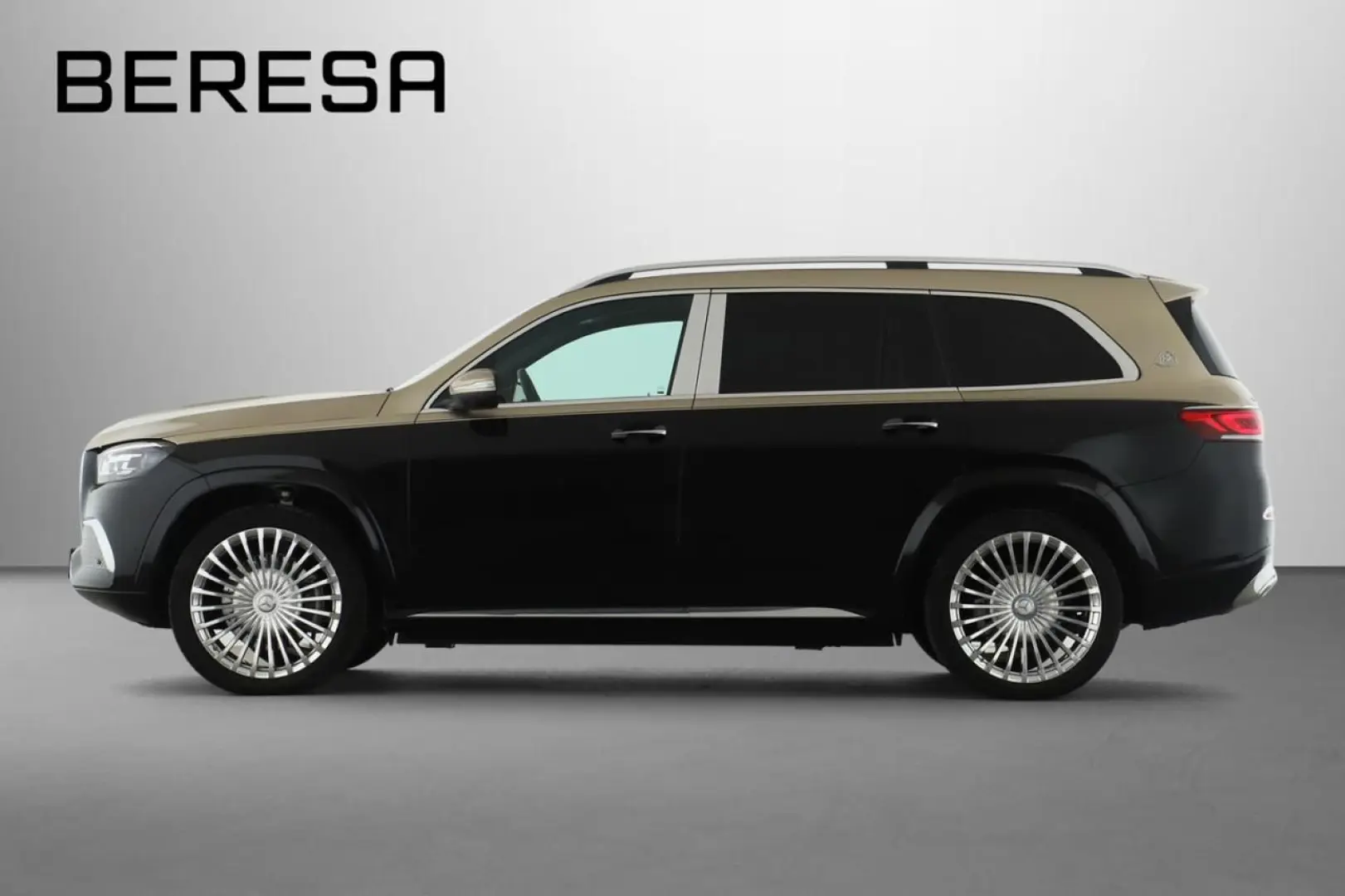 GLS 600 Maybach First-Class Fond TV Massage Pano