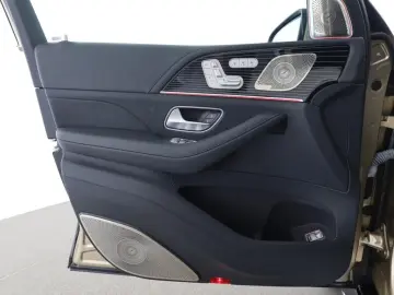 GLS 600 Maybach First-Class Fond TV Massage Pano