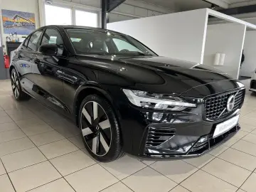 S60 T8 Ultimate Dark Recharge AWD B&W Massage