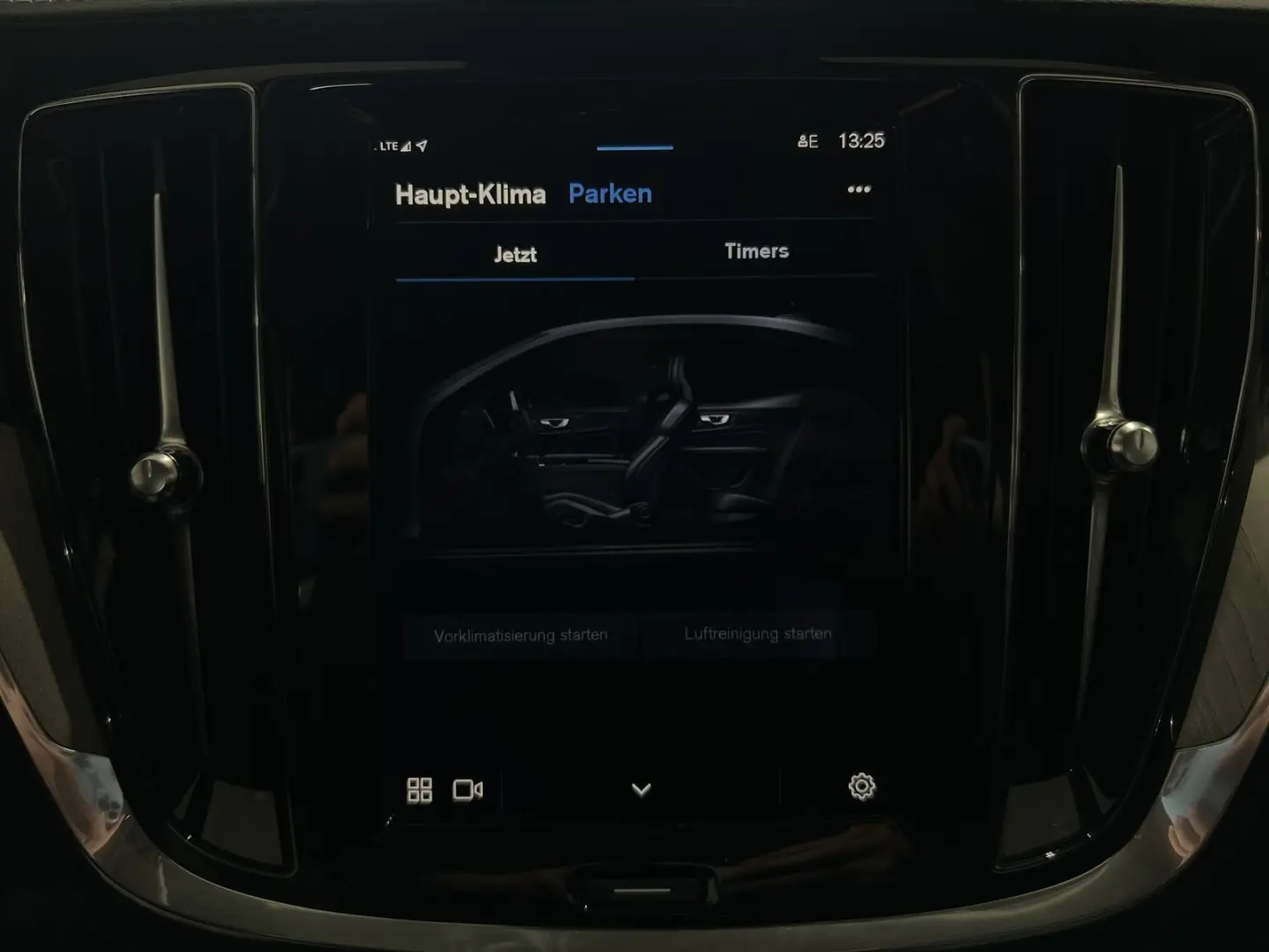 S60 T8 Ultimate Dark Recharge AWD B&W Massage