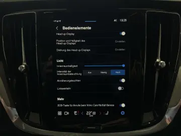S60 T8 Ultimate Dark Recharge AWD B&W Massage