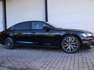 Audi A8L 60 TFSIe lang exclusive