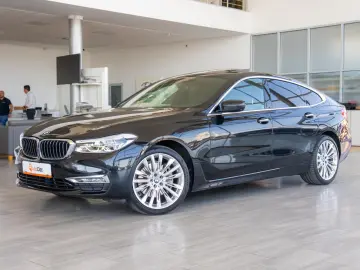 BMW Seria 6 6GT 630i 