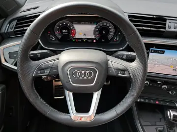 Audi Q3 Sportback S line 45 TFSI quattro S tronic