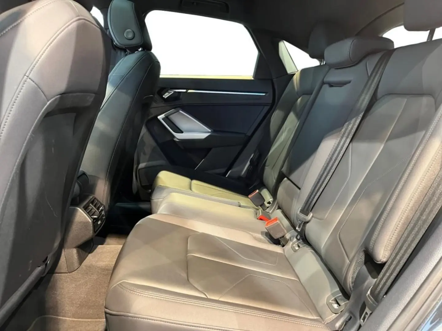 Audi Q3 40 TDI quattro S line Sportback **Pano/