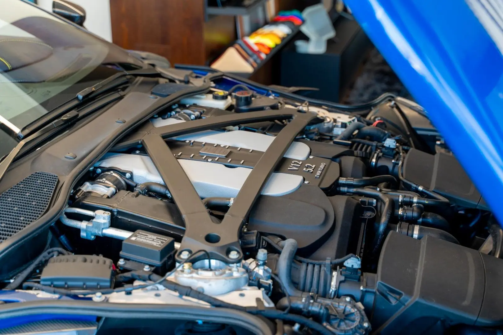 Aston Martin DBS Volante 5.2l V12,  PPF