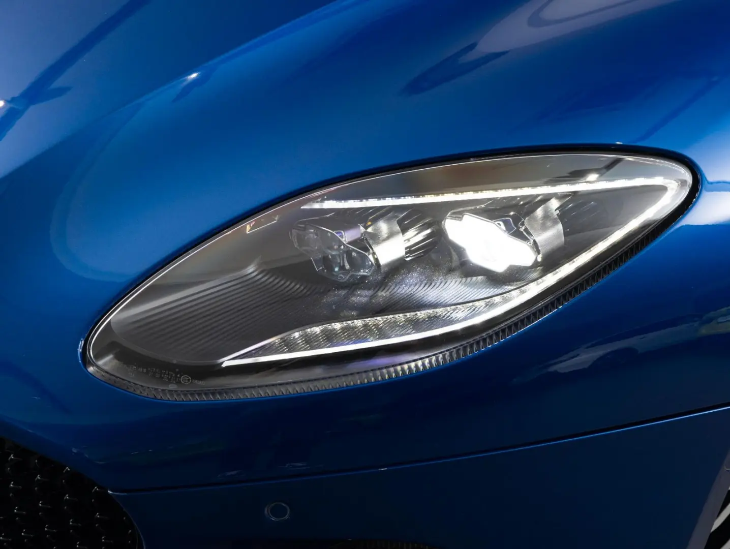 Aston Martin DBS Volante 5.2l V12,  PPF