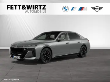750e xDrive Individual Frozen M Sport Pro B&W