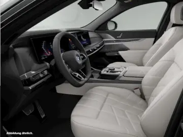 750e xDrive Individual/Frozen|M Sport Pro|B&W