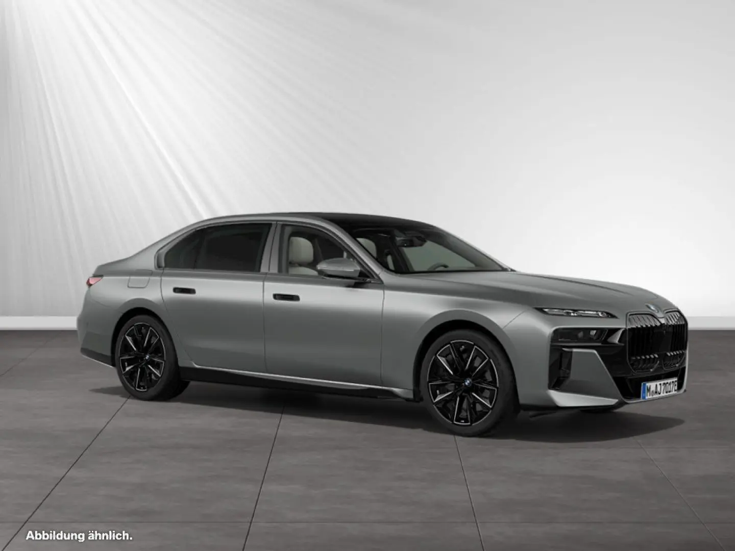 750e xDrive Individual/Frozen|M Sport Pro|B&W