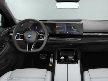 550e xDrive M Sport Pro|Pano|B&W|Autobahnass.