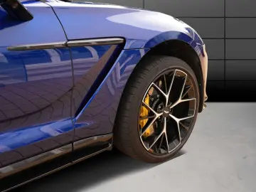 Aston Martin DBX 707 MY 2025