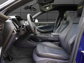 Aston Martin DBX 707 MY 2025