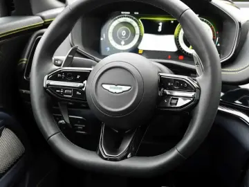 Aston Martin DBX 707 MY 2025