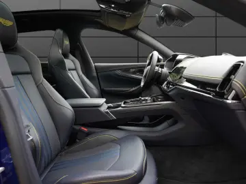 Aston Martin DBX 707 MY 2025