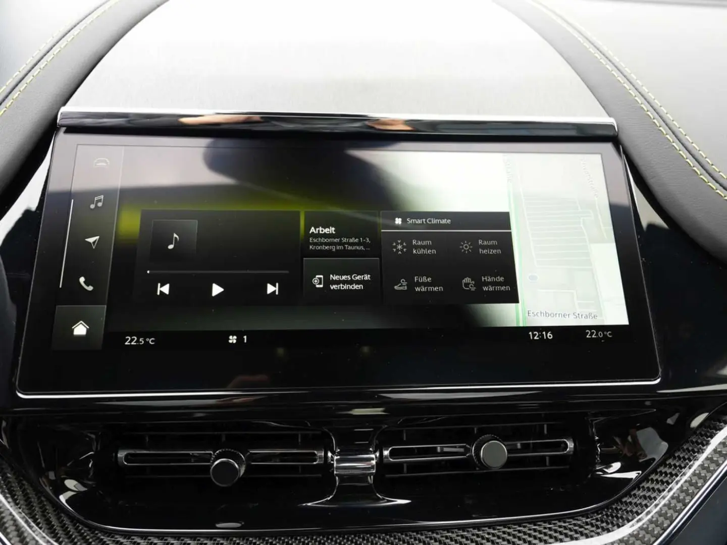 Aston Martin DBX 707 MY 2025