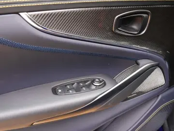 Aston Martin DBX 707 MY 2025