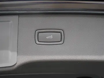 Cayenne E-Hybrid+Panoramadach+Sitzheizung+Kamera