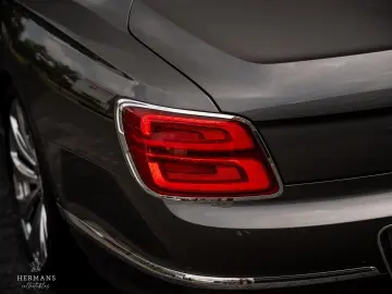 Bentley Flying Spur 4.0 V8 Mulliner