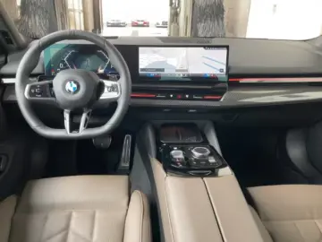 BMW 520 i Limo M-Sport-Pro 19'' Iconic