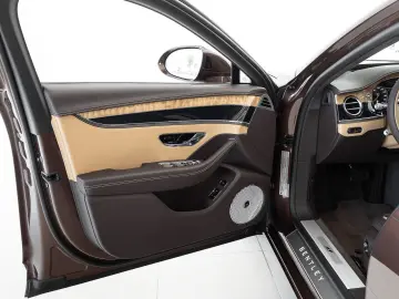 Bentley  Flying Spur S V8