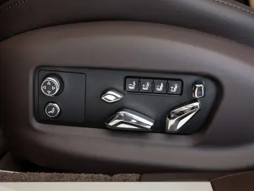 Bentley  Flying Spur S V8