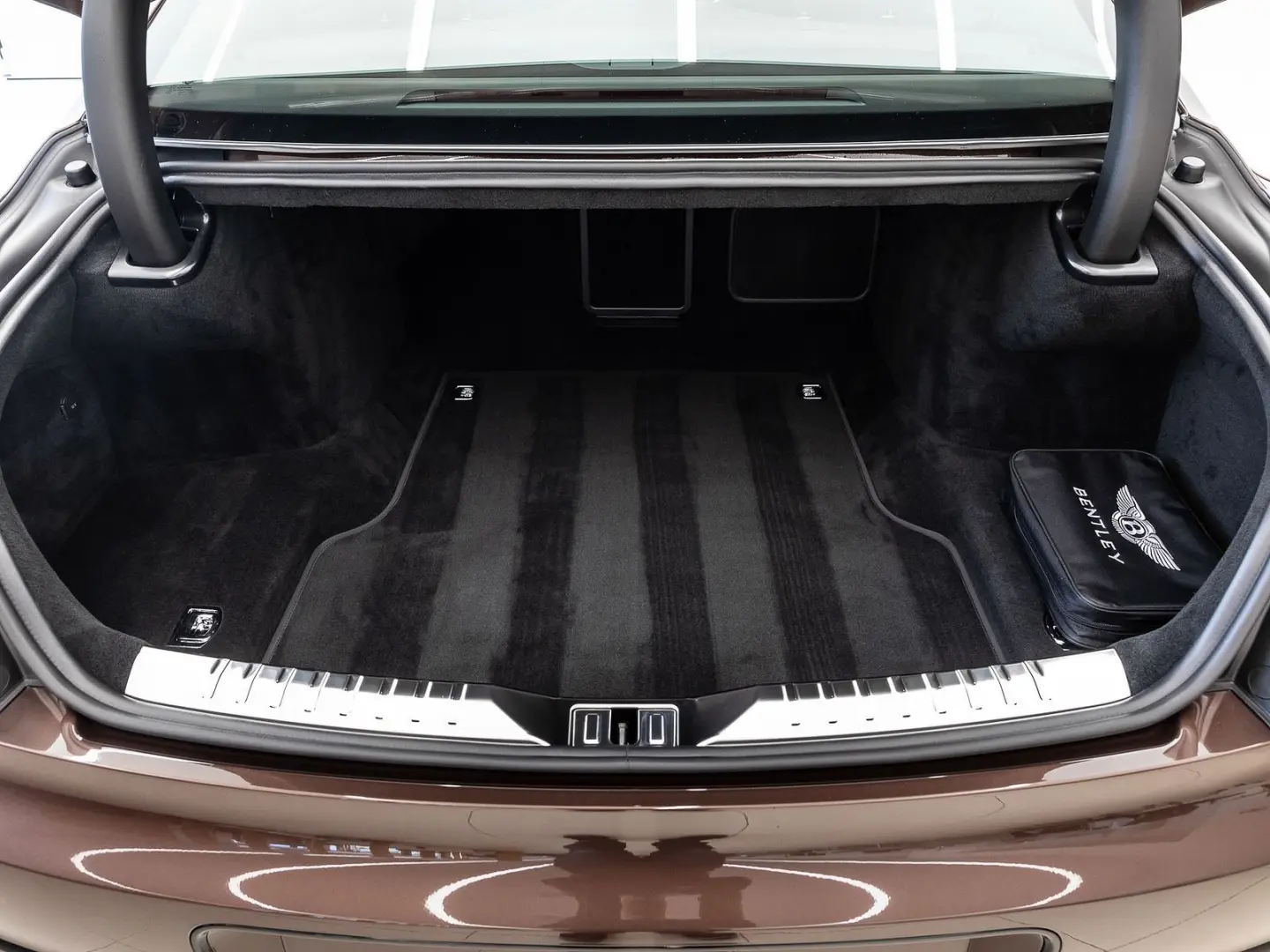 Bentley  Flying Spur S V8