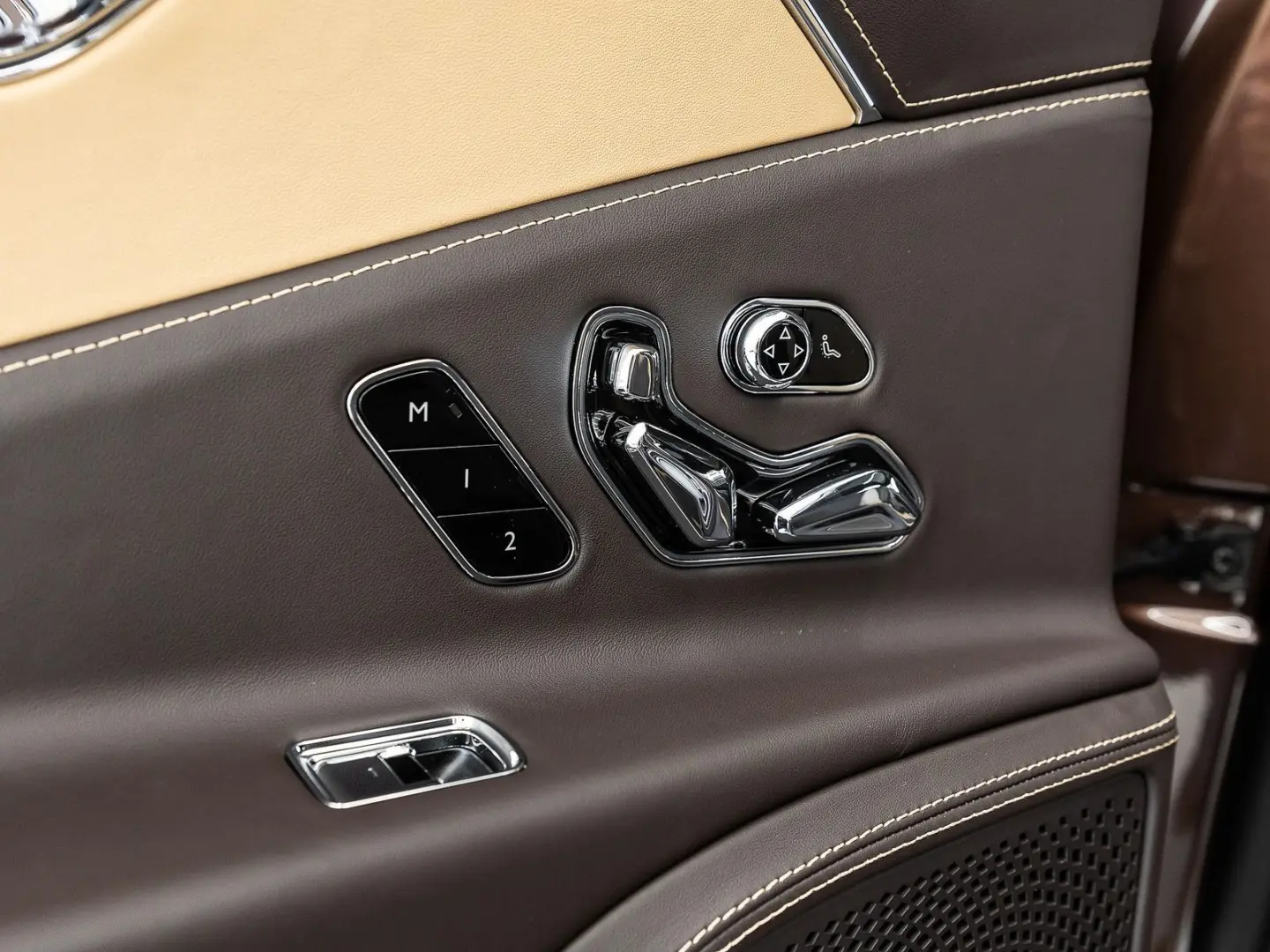 Bentley  Flying Spur S V8