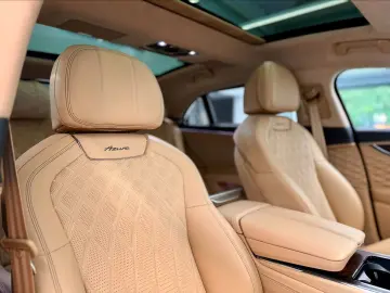 Bentley Flying Spur Azure V8