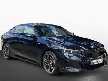 BMW 520i Msport interior alb Distronic HUD