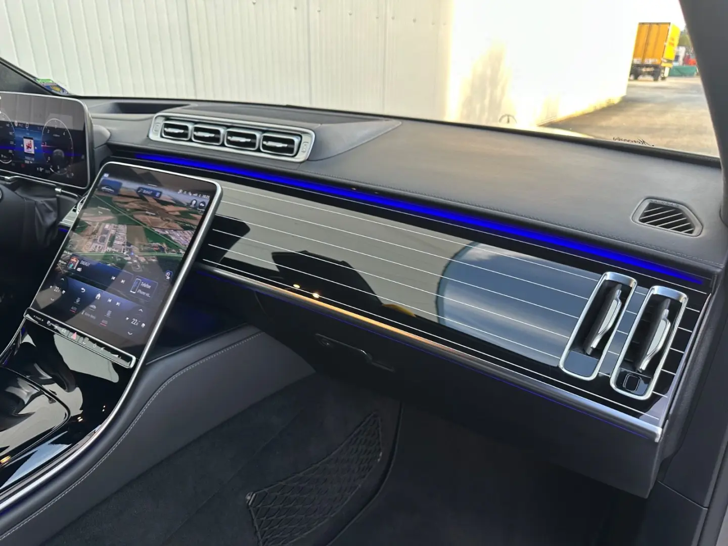 S 400 d 4MATIC L Burmester 4D Chauffeur Packet