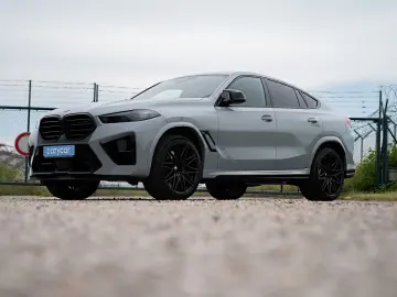 BMW X6 M Comp. Facelift M Driver  Pano 22  Brooklyn