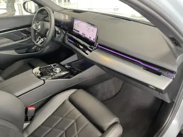 BMW 520 i M Sport Pro A-LED/ICONIC/360°