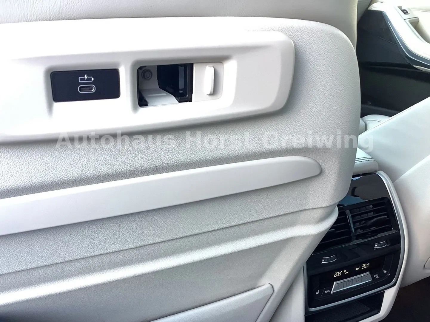 BMW X5xDrive 45e Laser HUD Massage  360°