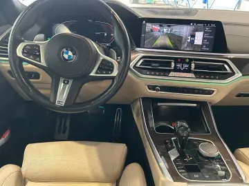 BMW X5 xDrive 40 d M Sport--7 LOCURI