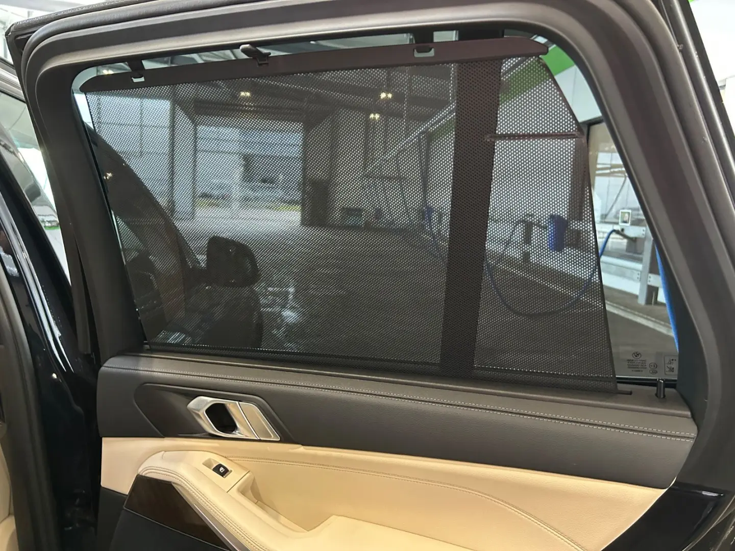 BMW X5 xDrive 40 d M Sport--7 LOCURI