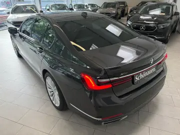 BMW 740 d xDrive ExecutiveDrivePro+HUD+MASSAGE