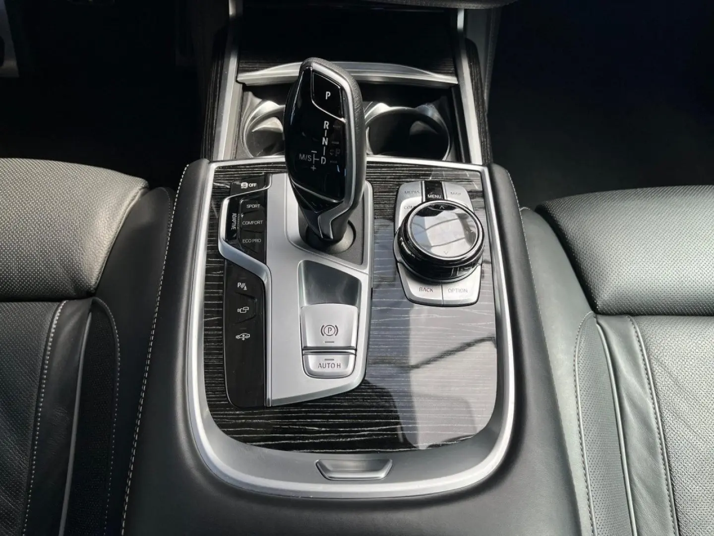 730d xDr. M Sport LiCoPro HUD PA+ SH DAPro Laser