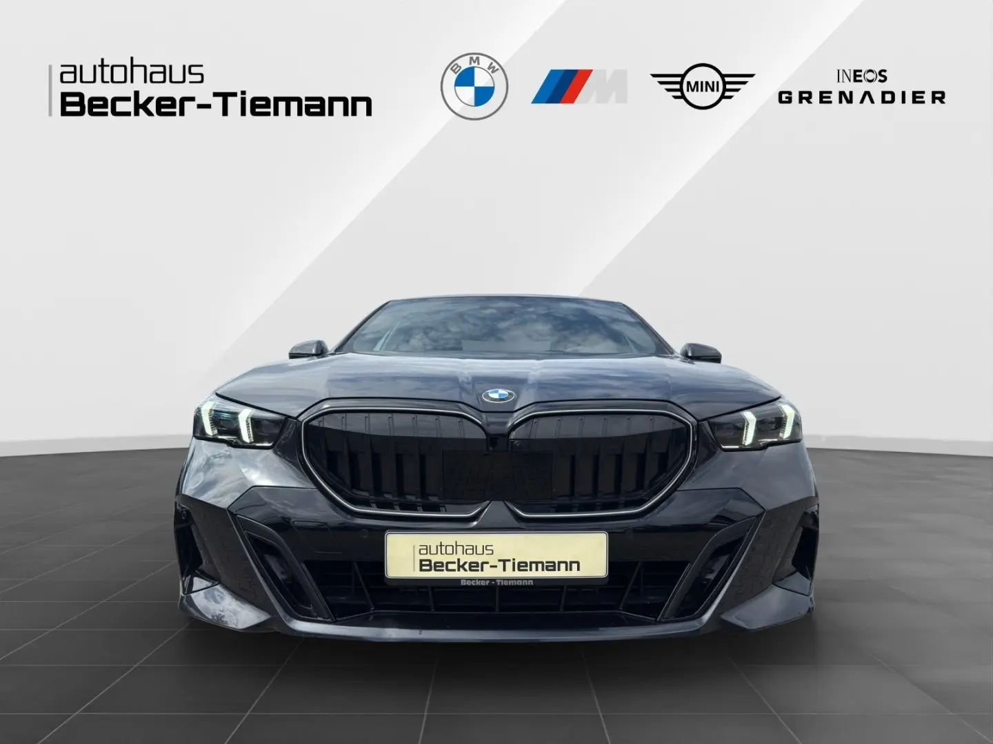 520d M Sport Pro/IconicGlow/Driving+/Parking+/AH
