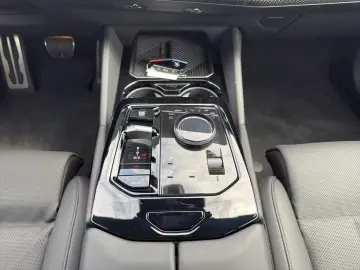 520d M Sport Pro/IconicGlow/Driving+/Parking+/AH