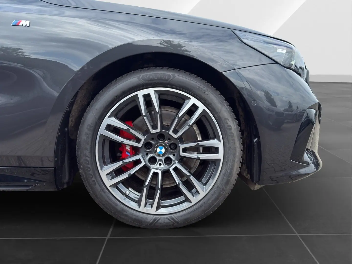 520d M Sport Pro/IconicGlow/Driving+/Parking+/AH
