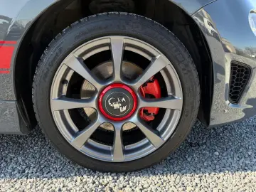 ABARTH 595 1.4T-jet Competitione  70782km