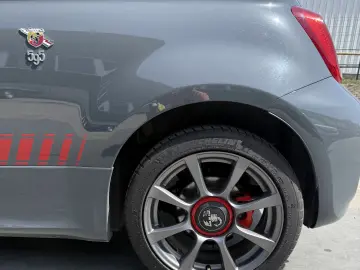 ABARTH 595 1.4T-jet   70782km