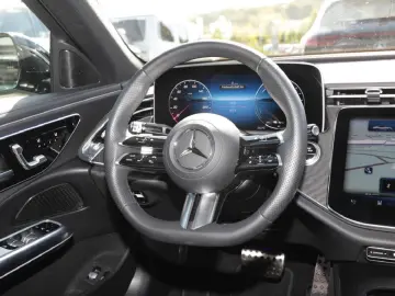E 400 e 4M AMG Sitzklima Distronic Memory 360°