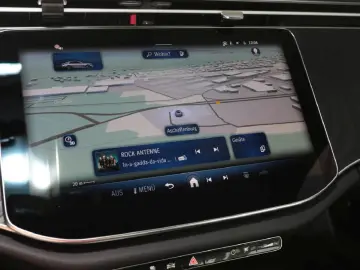 E 400 e 4M AMG Sitzklima Distronic Memory 360°