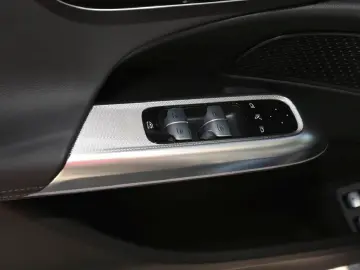 E 400 e 4M AMG Sitzklima Distronic Memory 360°