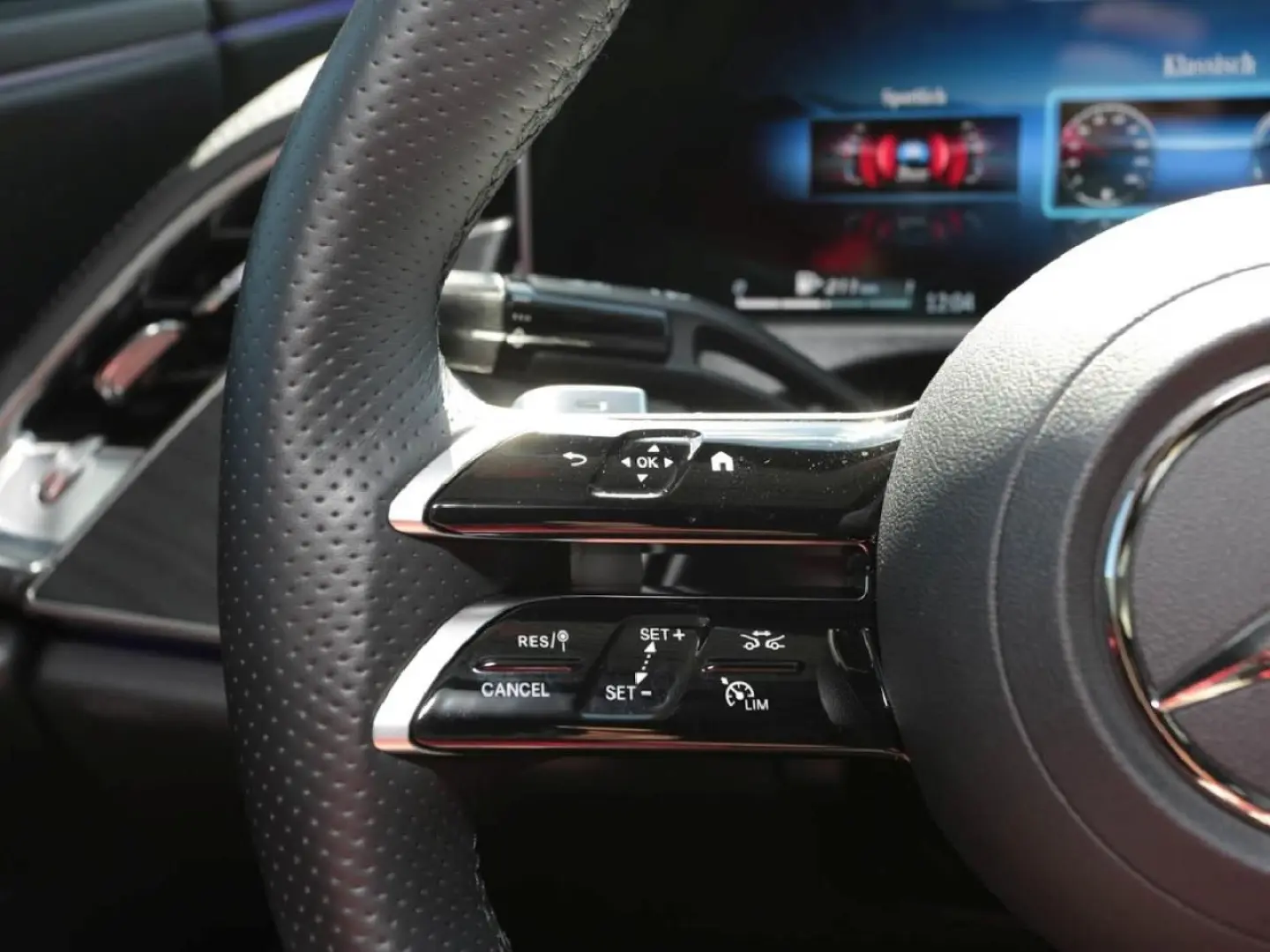 E 400 e 4M AMG Sitzklima Distronic Memory 360°