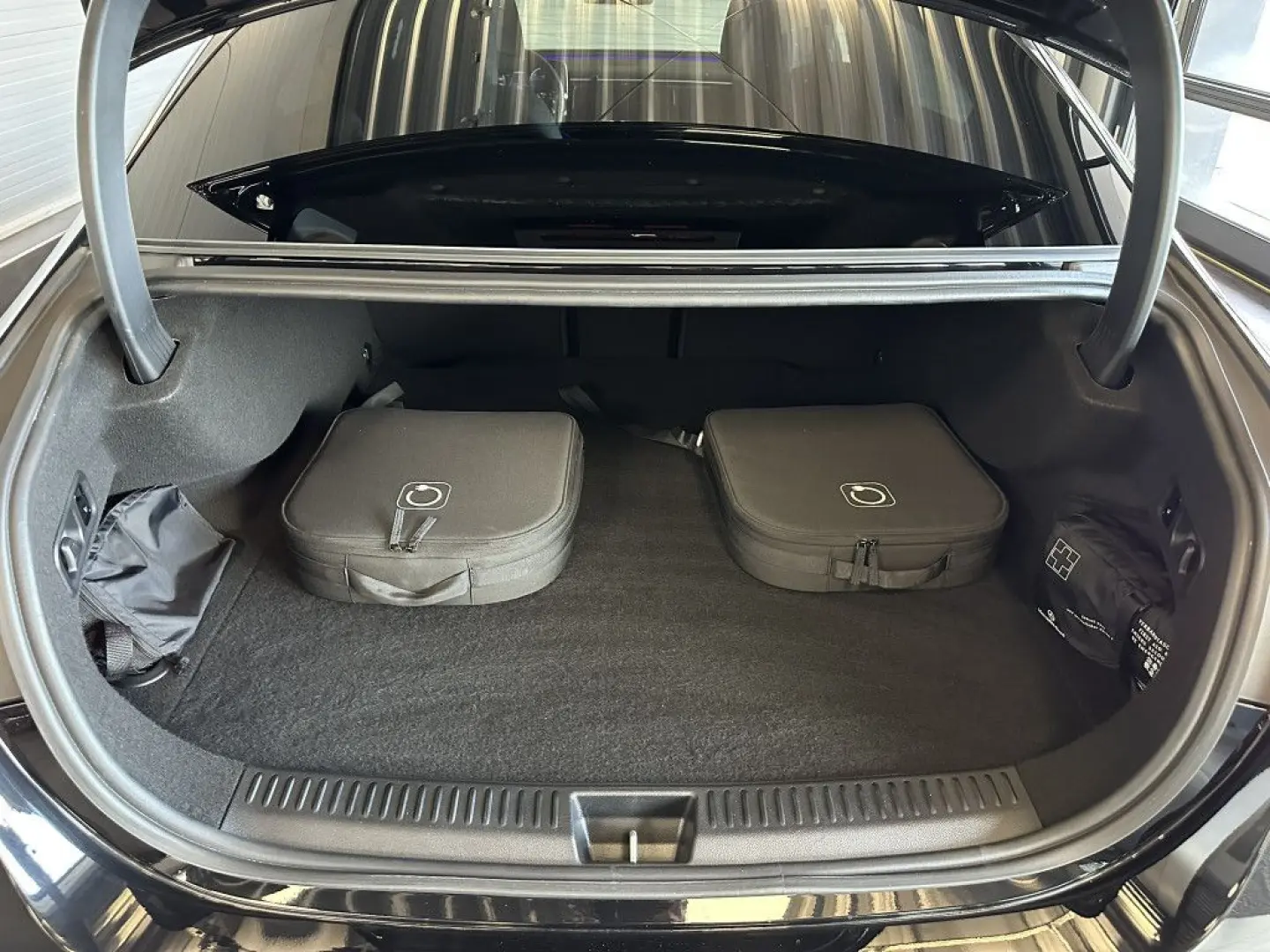 E 300 de 4M AMG Premium|Pano|HUD|Distr.+|LM20